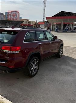 جيب جراند شيروكي